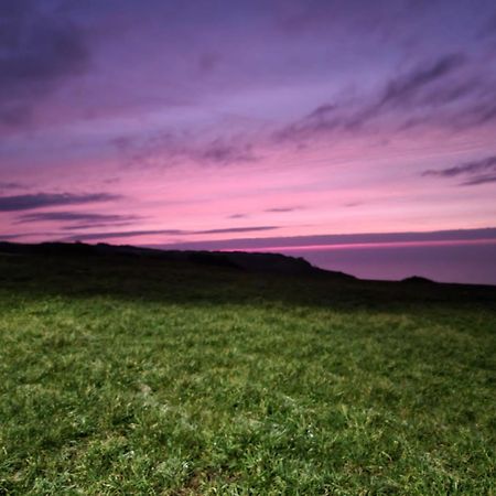 West Hill Retreat Seaview Balcony Chic Loft Studio & Free Parking Hastings Luaran gambar