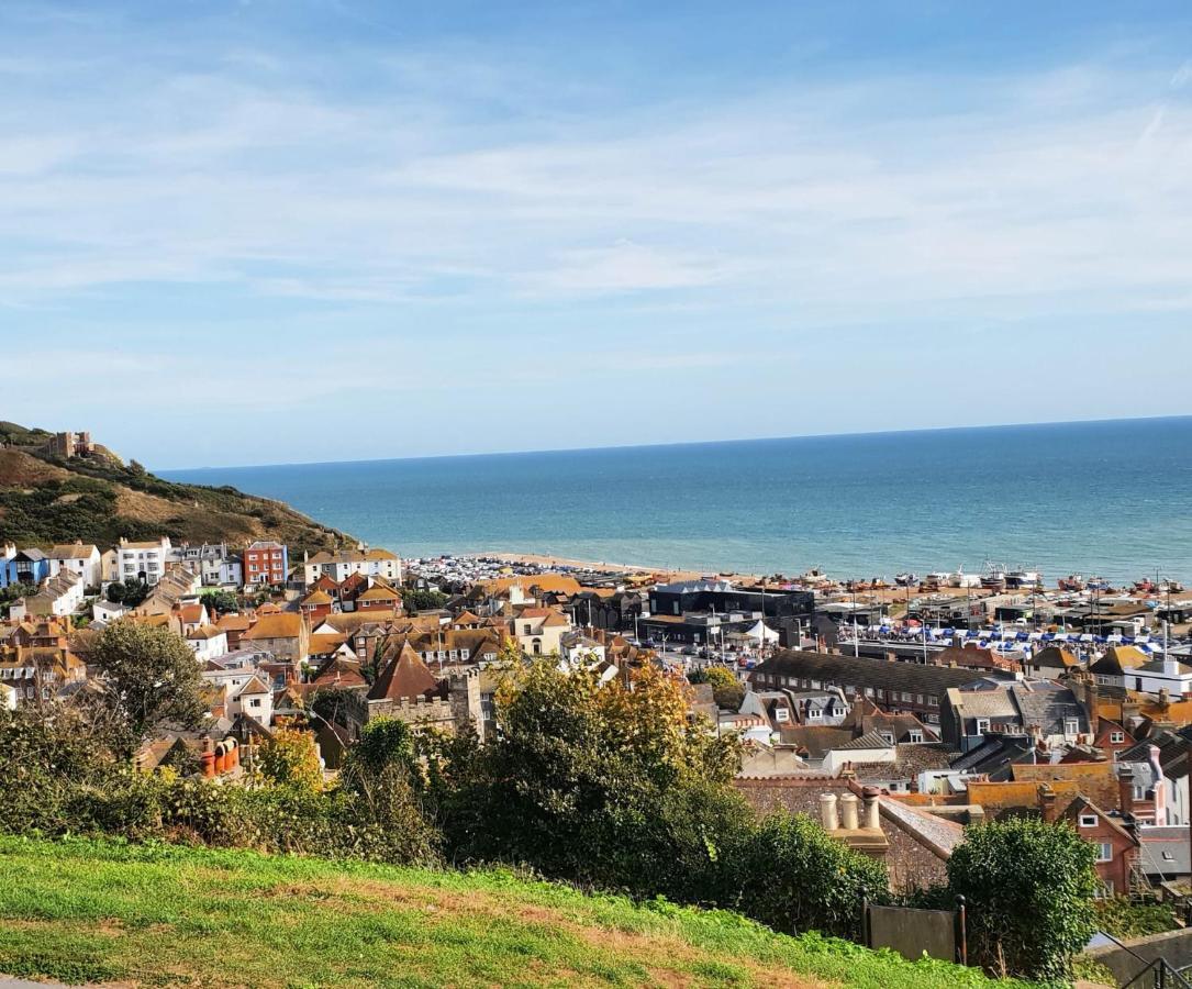 West Hill Retreat Seaview Balcony Chic Loft Studio & Free Parking Hastings Luaran gambar